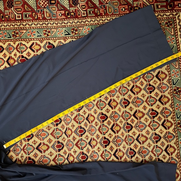 Lululemon High Waisted Pants - Picture 9 of 9